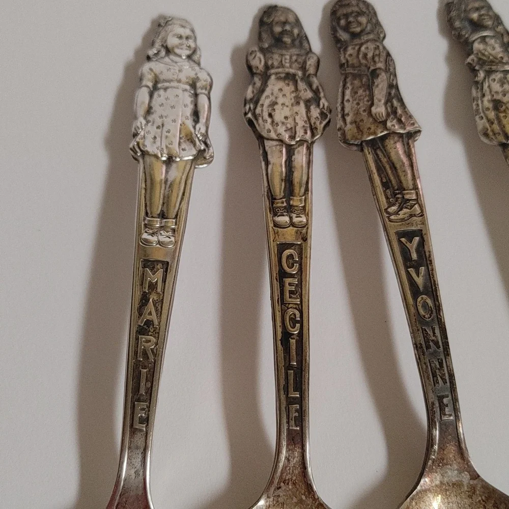 Full Set Carlton Silver Plate Dionne Quintuplets Spoons